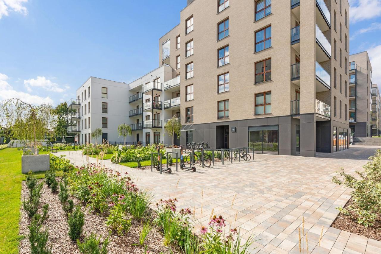 Zajezdnia Wrzeszcz Seaside & Parking By Downtown Apartments グダニスク エクステリア 写真
